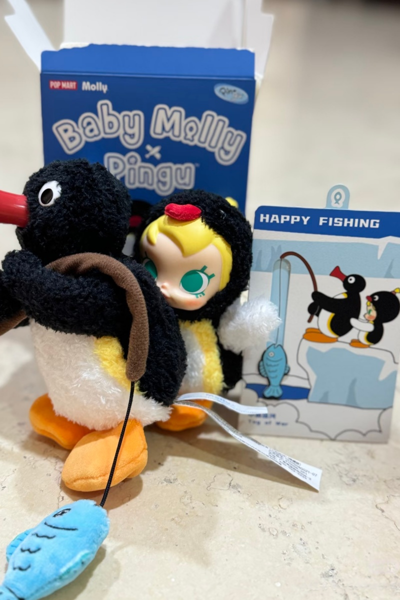 POP MART Baby Molly X Pingu Ha - огляд і ціна Baby Products Pack